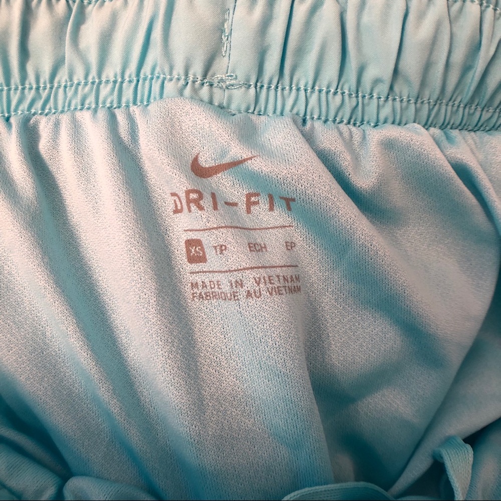 NIKE Tempo Dri-fit Running Workout Shorts - Picture 4 of 4